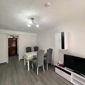Apartamento En Casa En El Centro De Torrejon, Torrejón de Ardoz